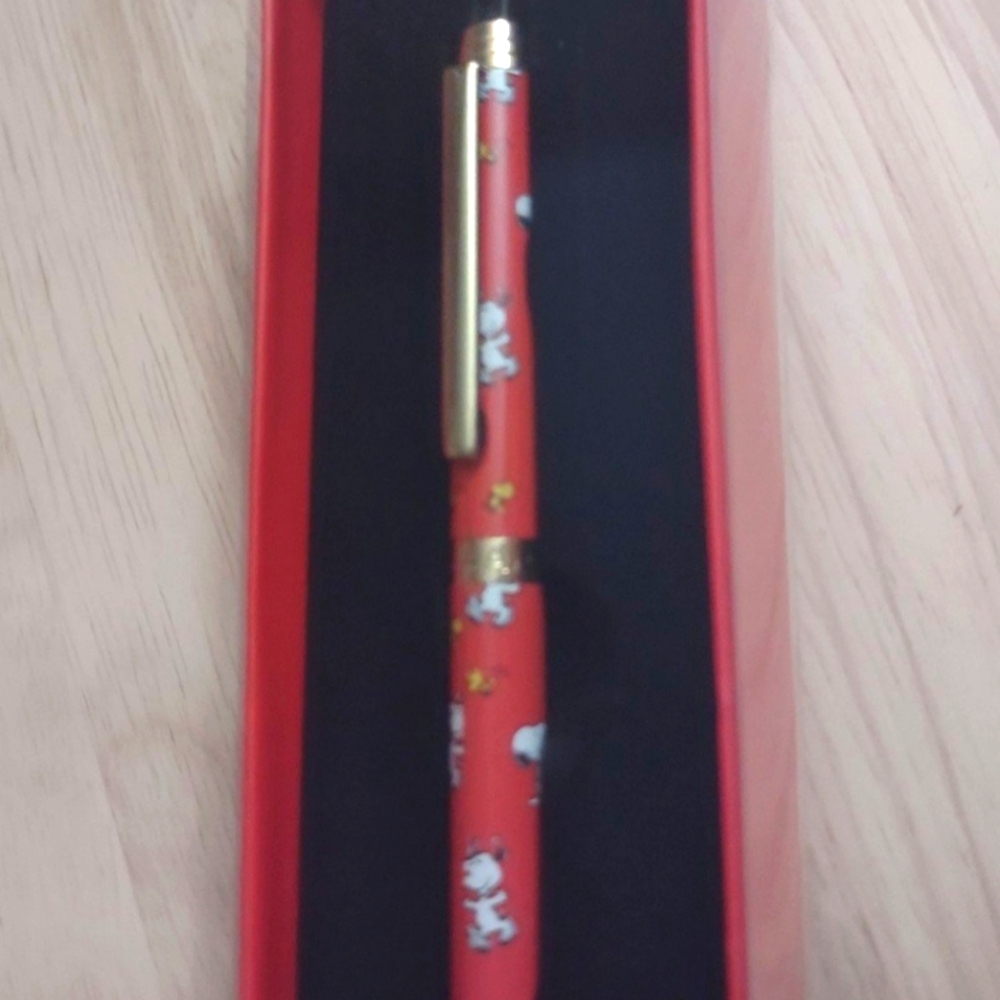 Peanuts Snoopy Graphique Pen Gold Red Print Limited Edition